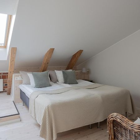 Bed and Breakfast Stationen Истад Экстерьер фото