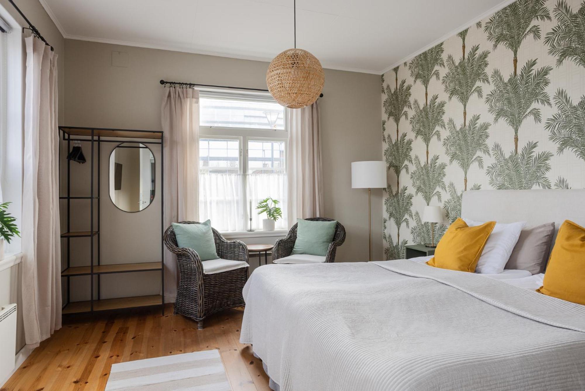Bed and Breakfast Stationen Истад Экстерьер фото